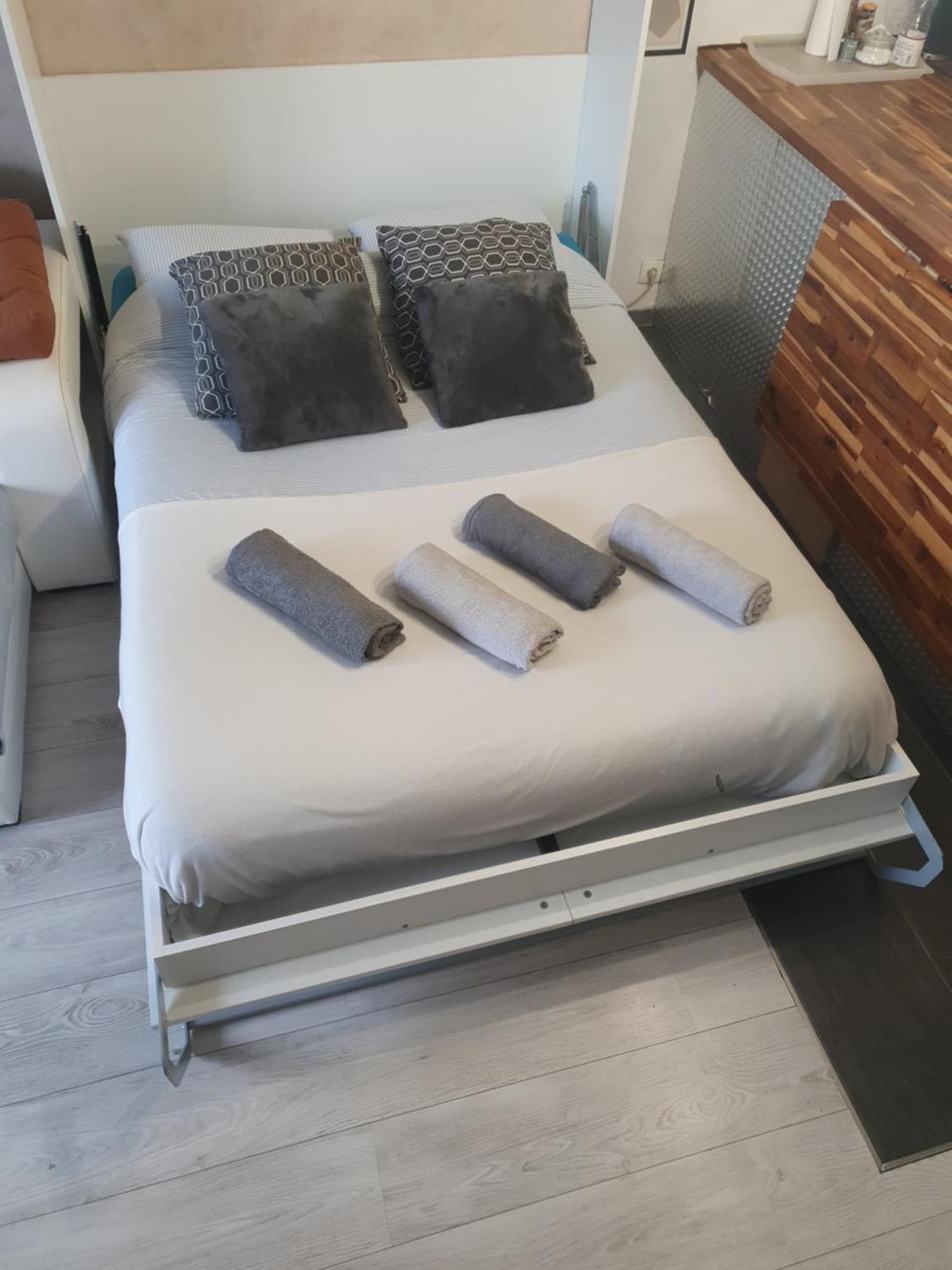 Cosy & Charming Logement Moderne Proche Paris Apartamento Arcueil Exterior foto